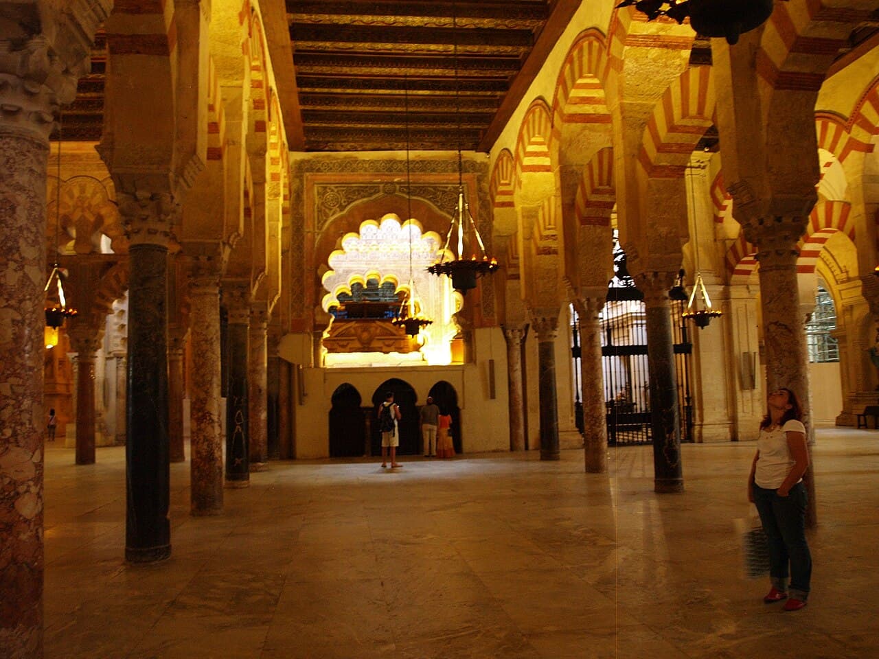 Arcos interiores Mezquita de Córdoba 04