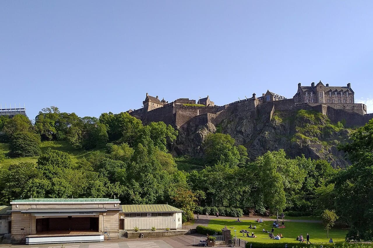 Castle, City of Edinburgh (IMG 20190628 180330)
